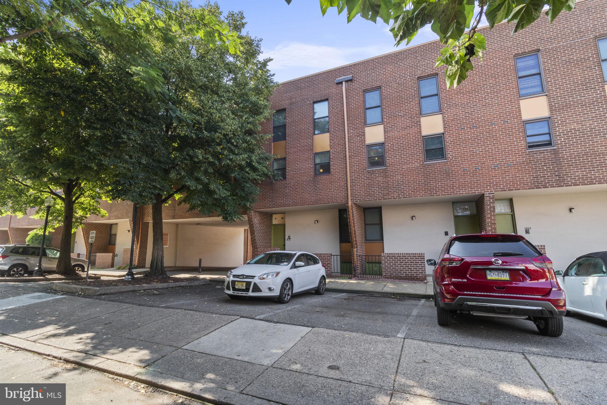 ART MUSEUM AREA - Residential