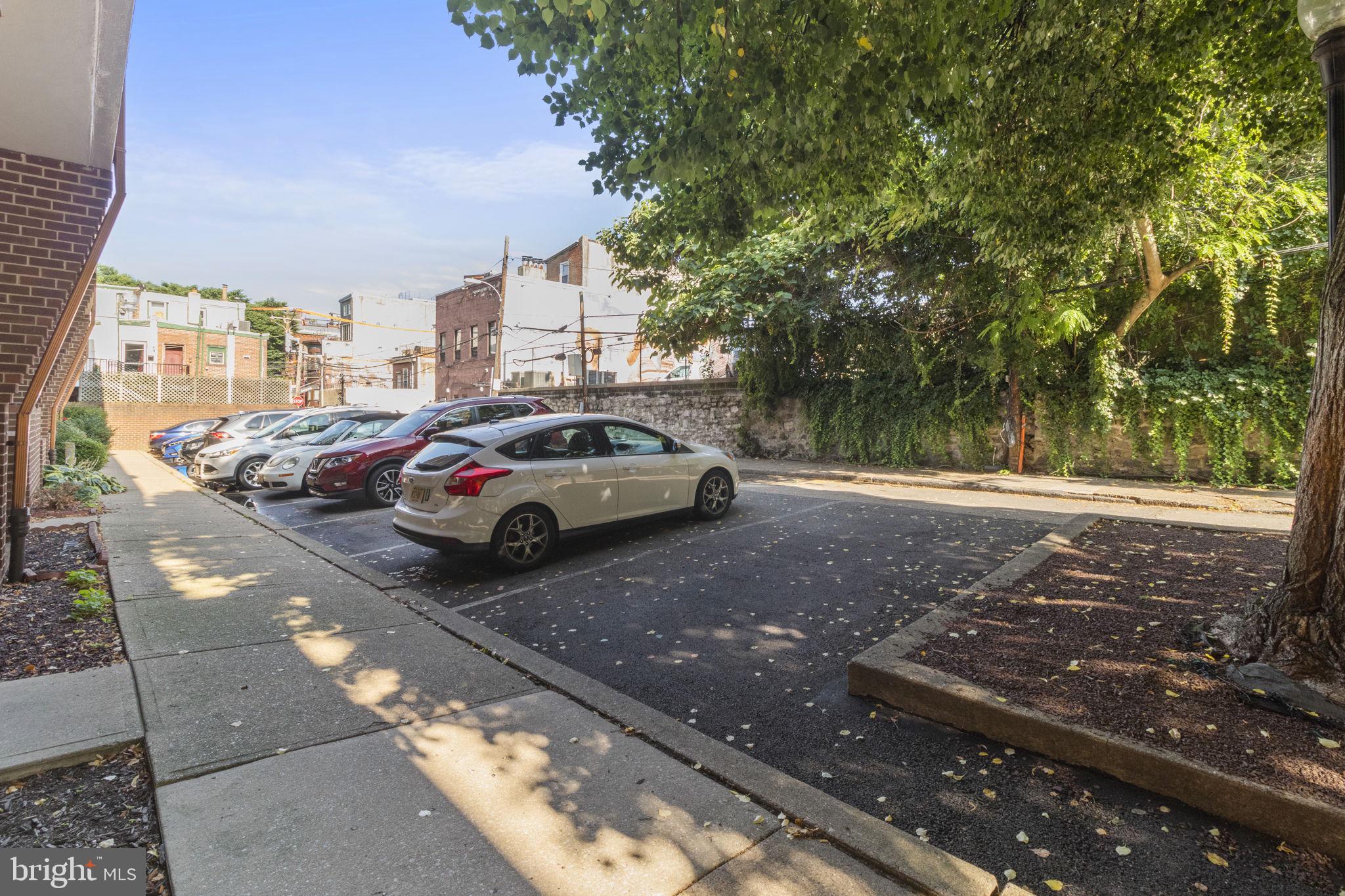 ART MUSEUM AREA - Residential