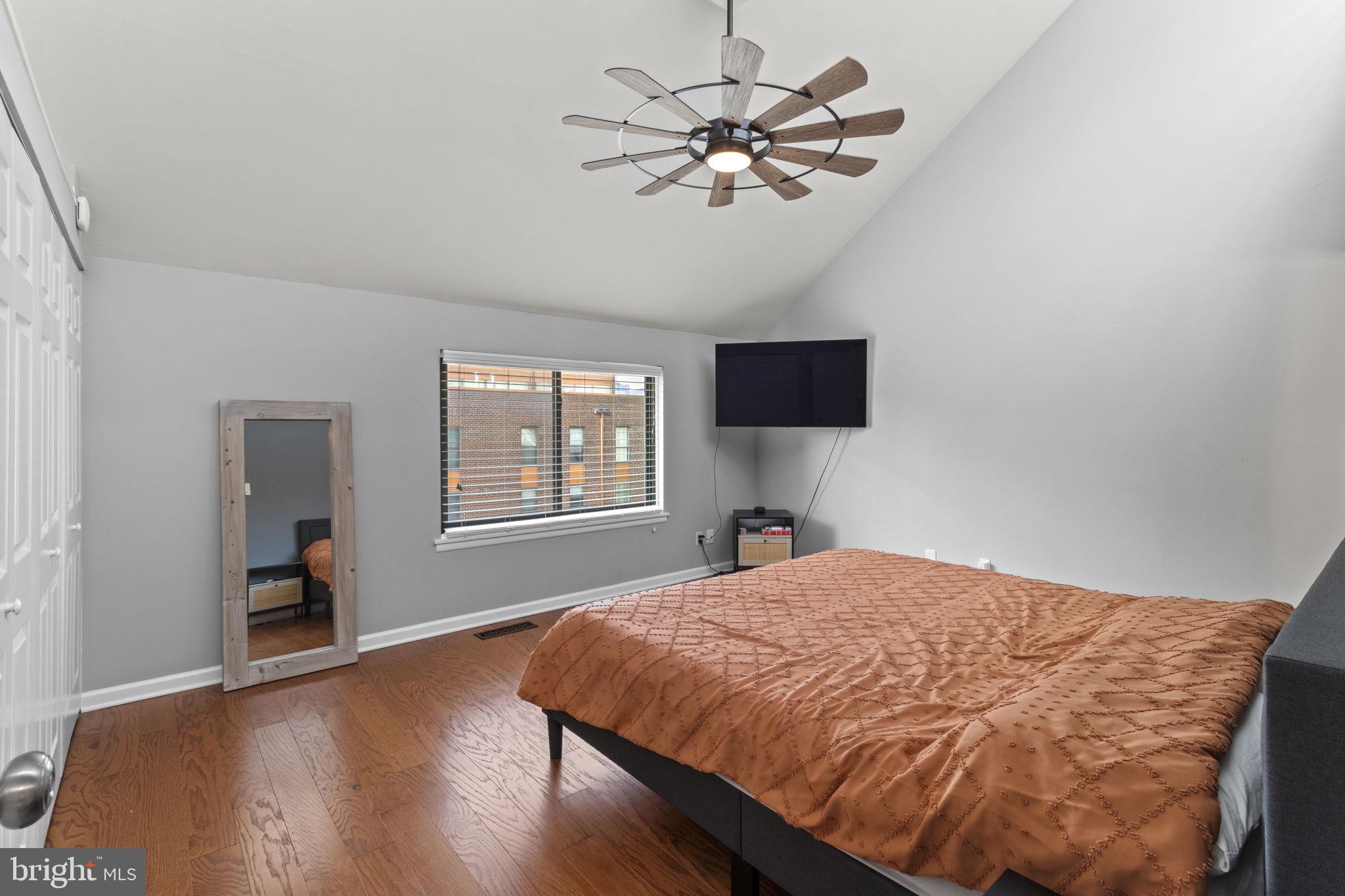 ART MUSEUM AREA - Residential
