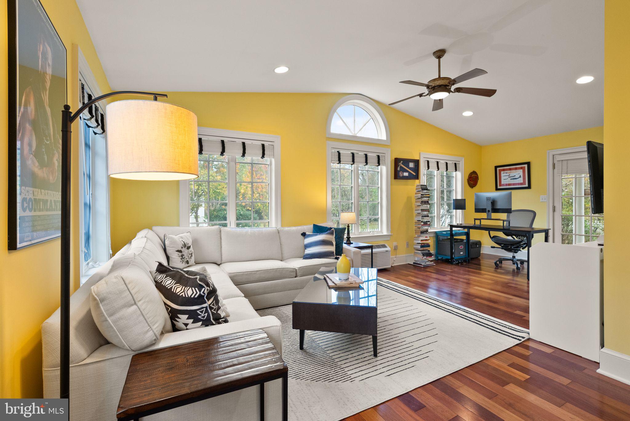 BROOKE MANOR - Residential Lease