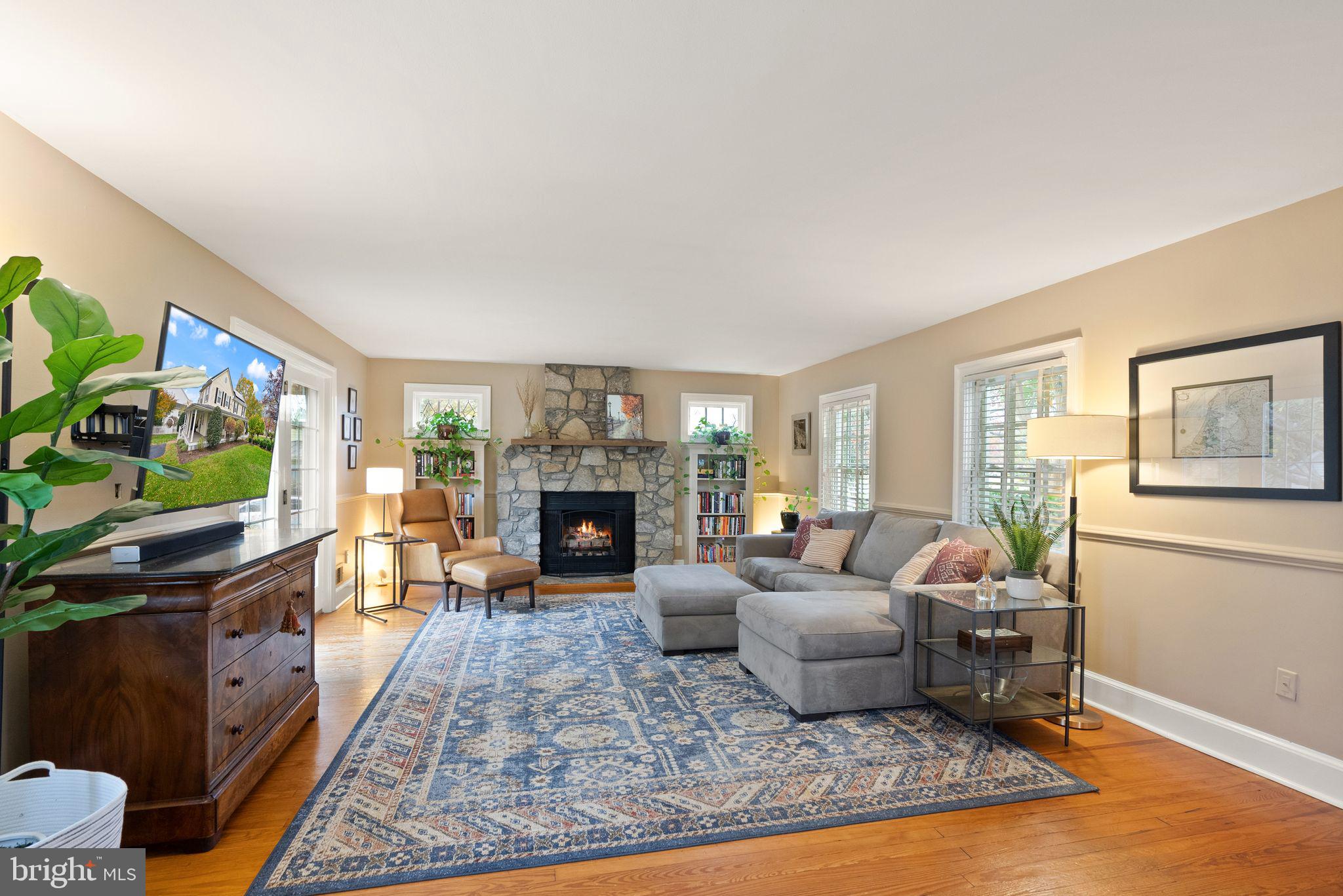 BROOKE MANOR - Residential Lease