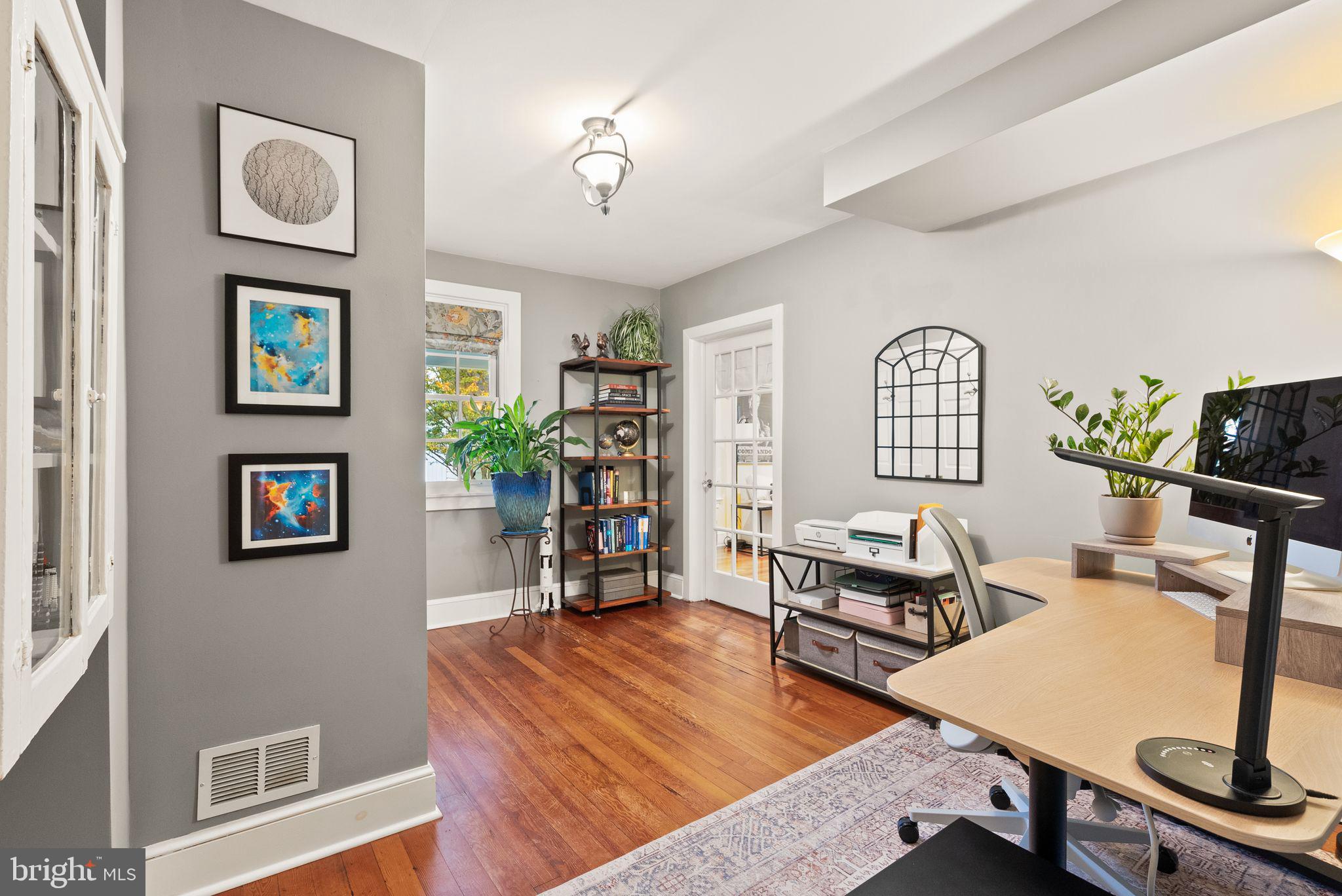 BROOKE MANOR - Residential Lease