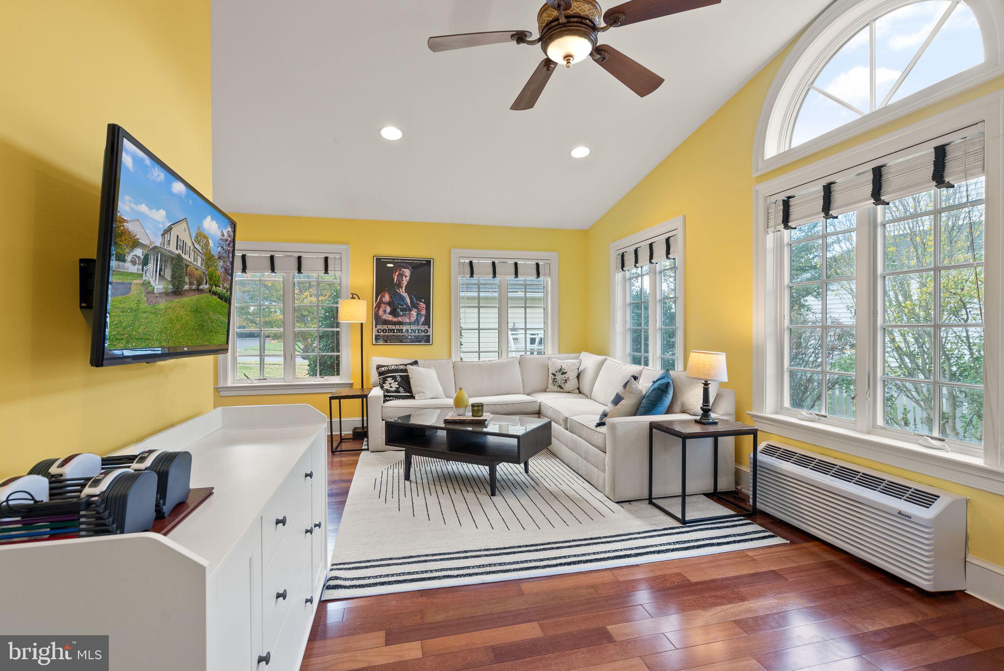 BROOKE MANOR - Residential Lease