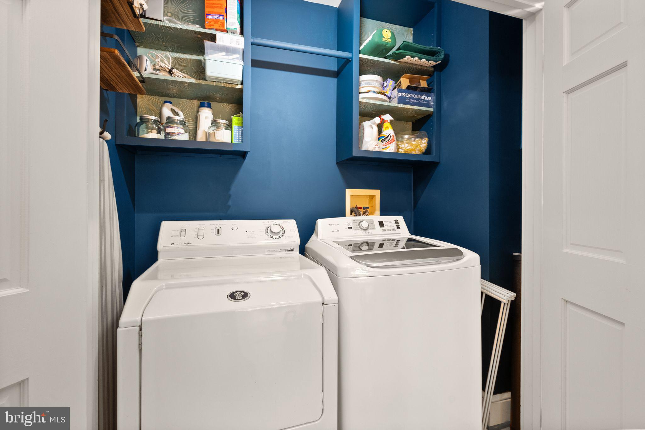 BROOKE MANOR - Residential Lease