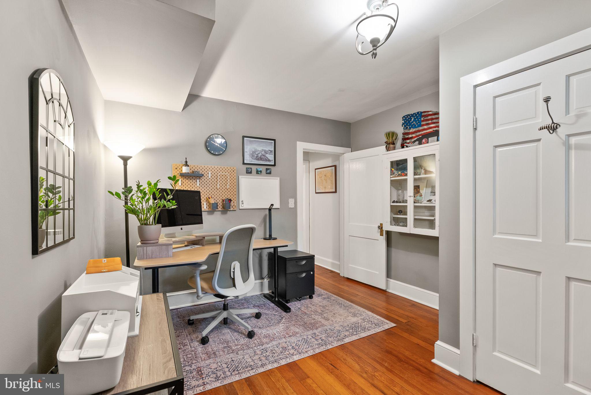 BROOKE MANOR - Residential Lease