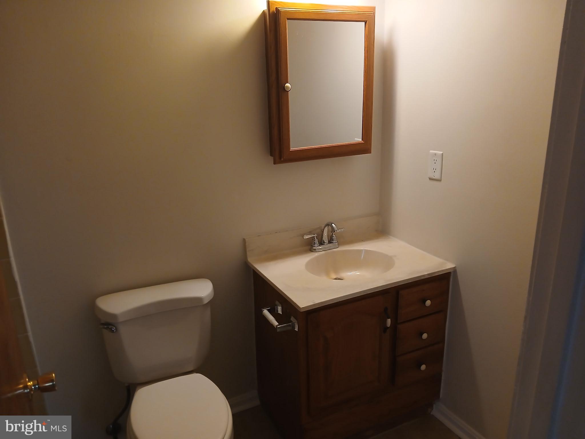 LORD FAIRFAX/MDLTWN GLEN - Residential