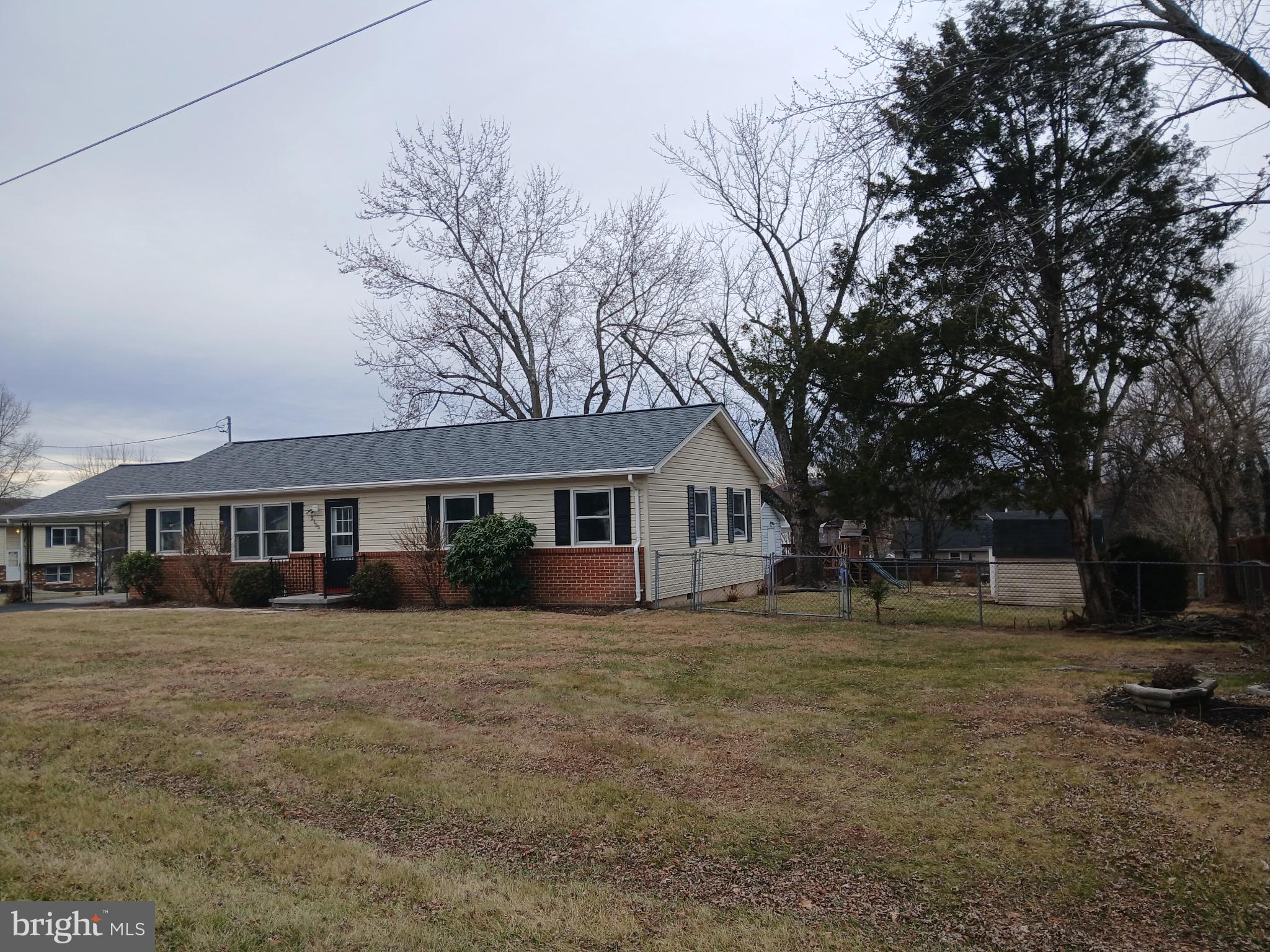 LORD FAIRFAX/MDLTWN GLEN - Residential