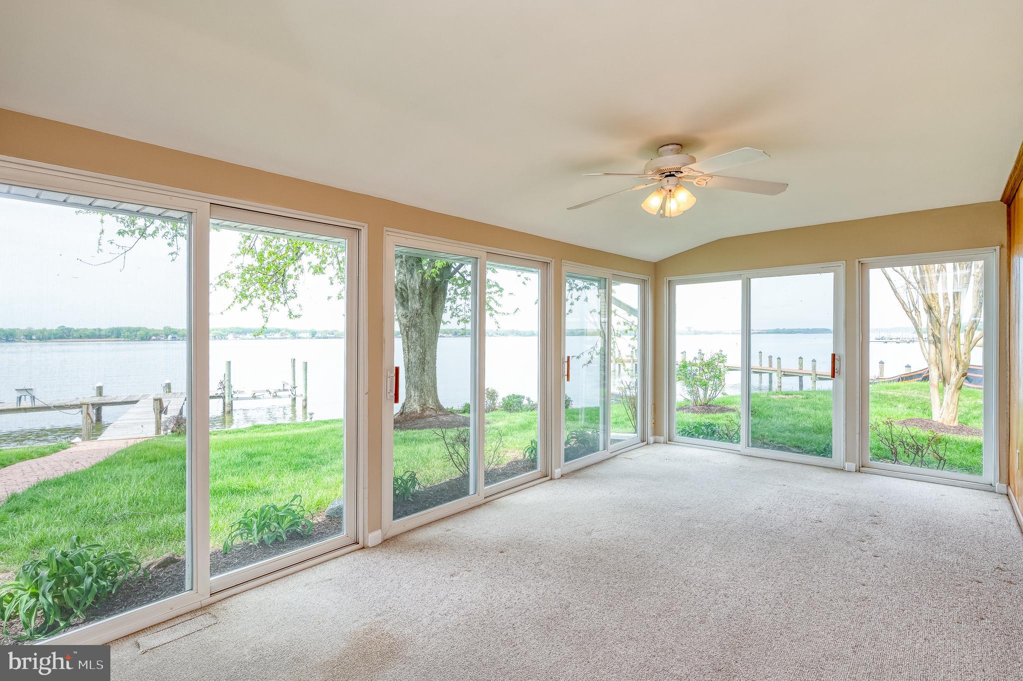 WALNUT POINT - Residential