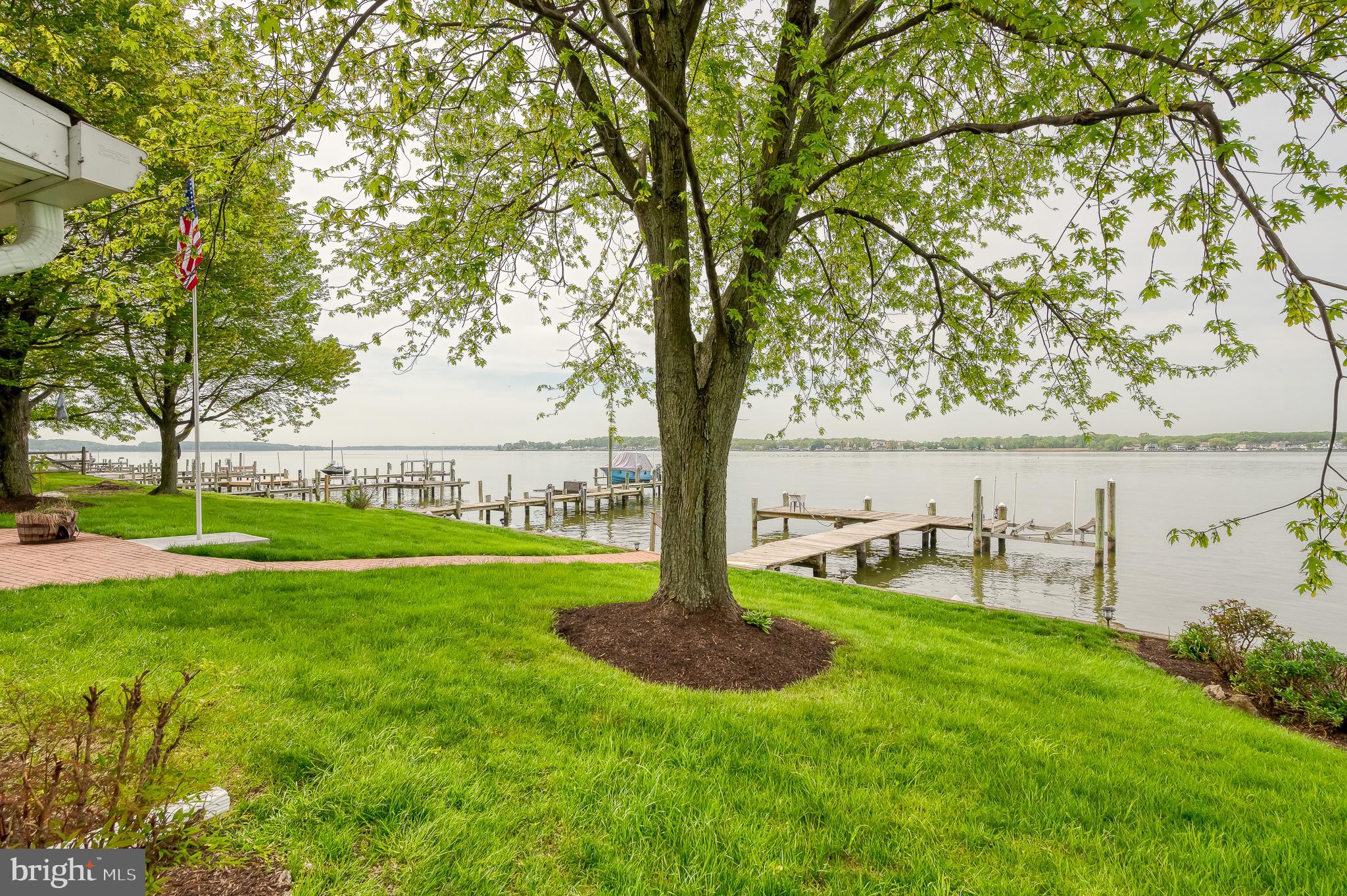 WALNUT POINT - Residential