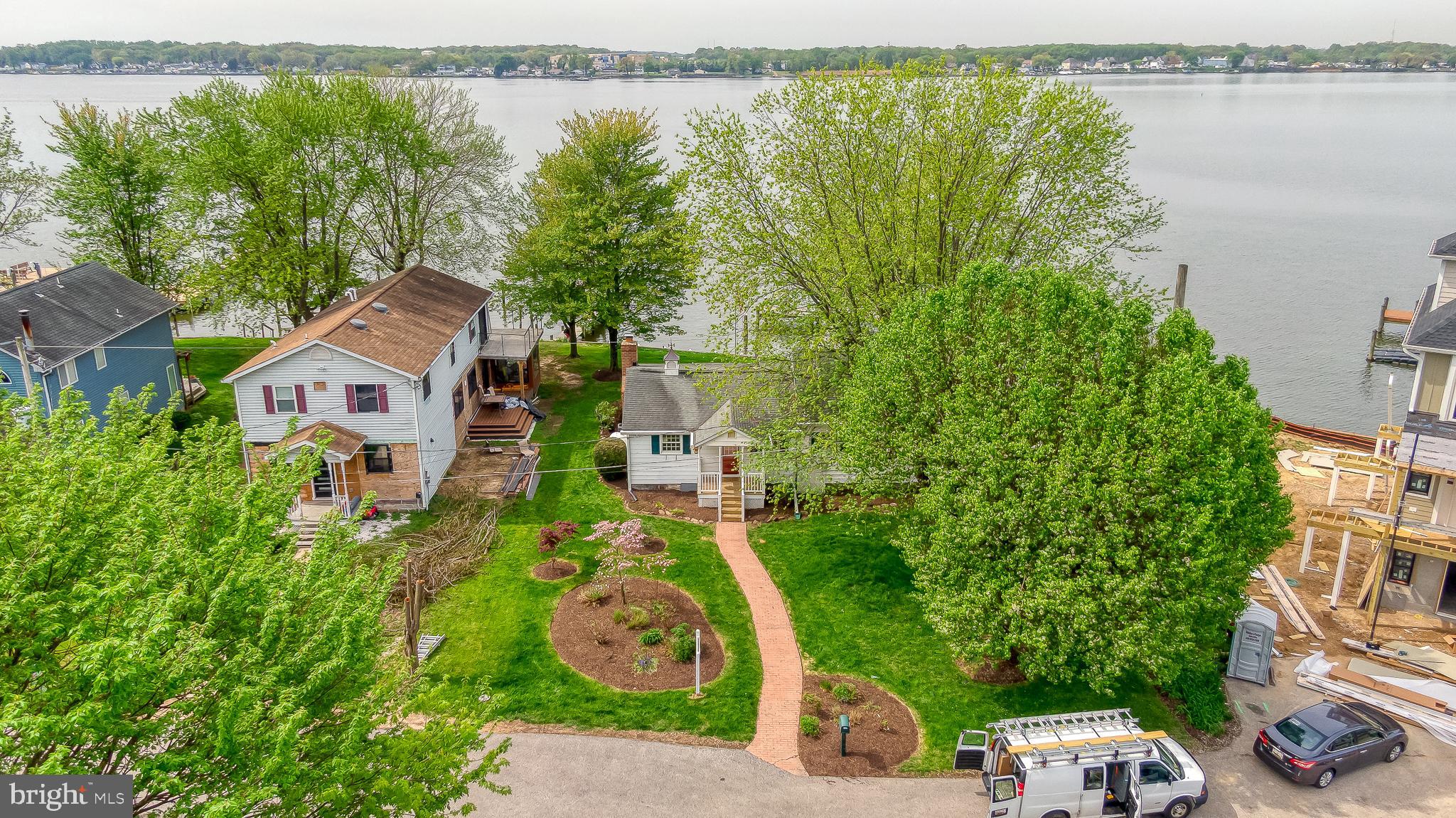 WALNUT POINT - Residential