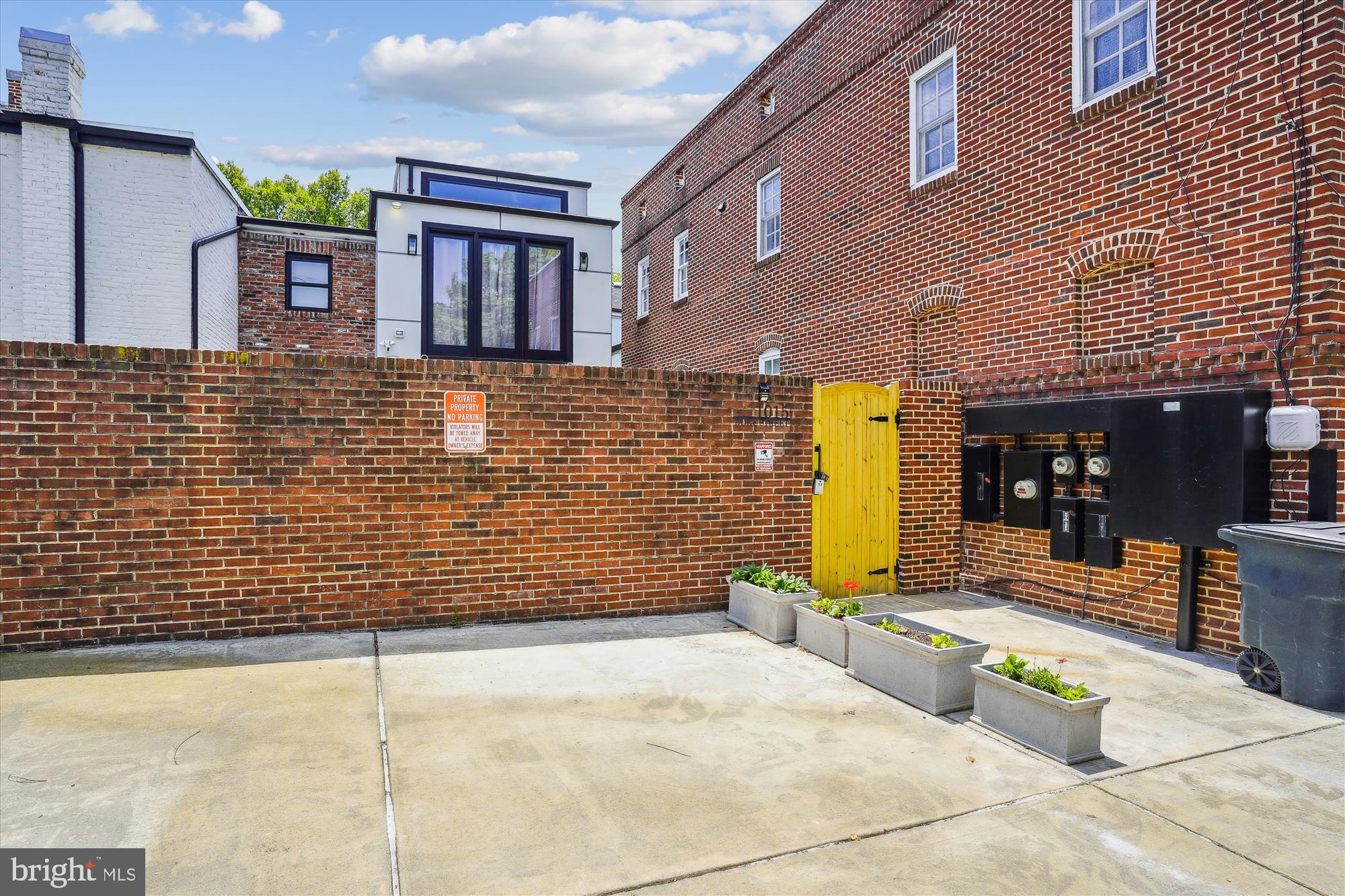 OLD TOWN ALEXANDRIA - Residential