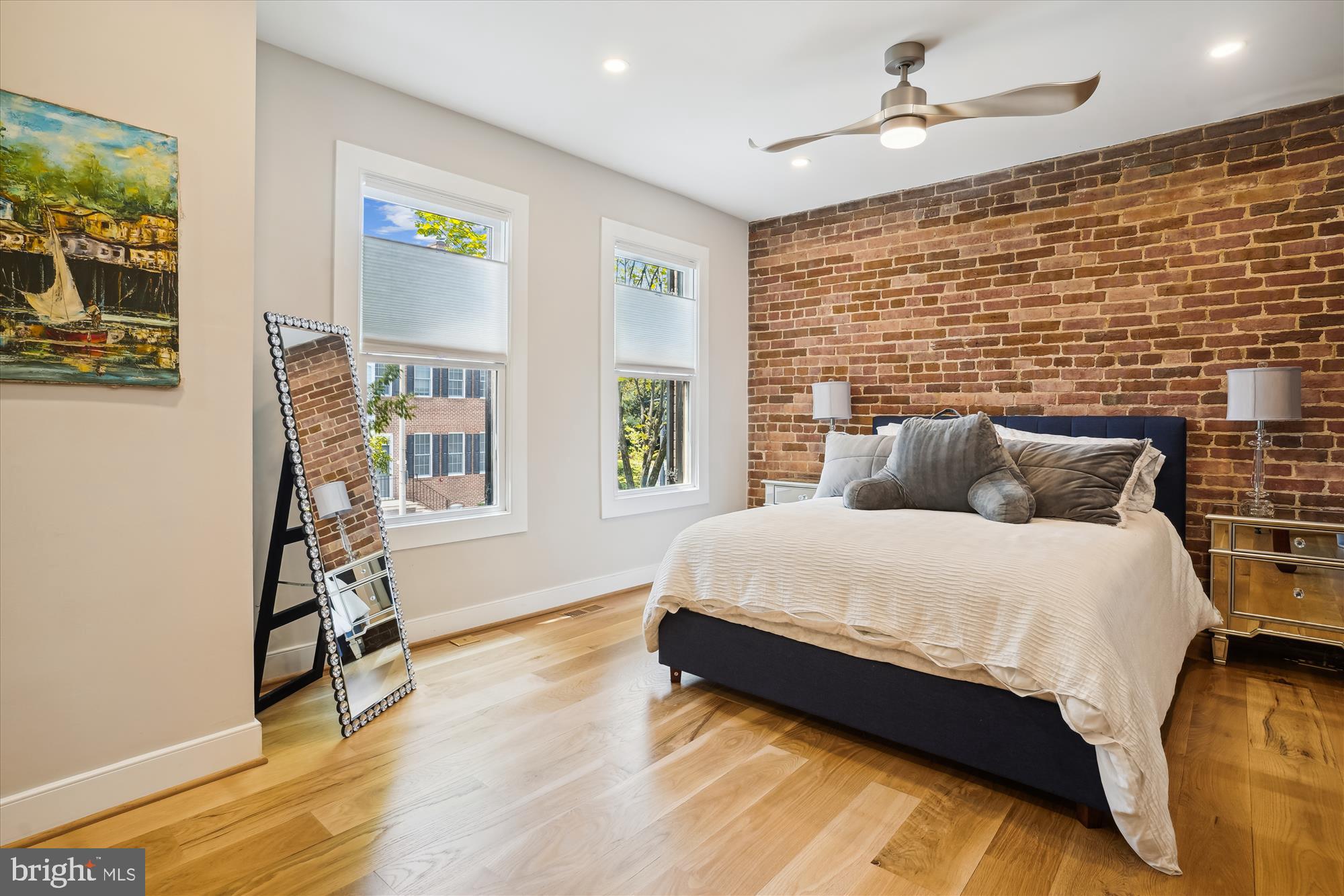 OLD TOWN ALEXANDRIA - Residential