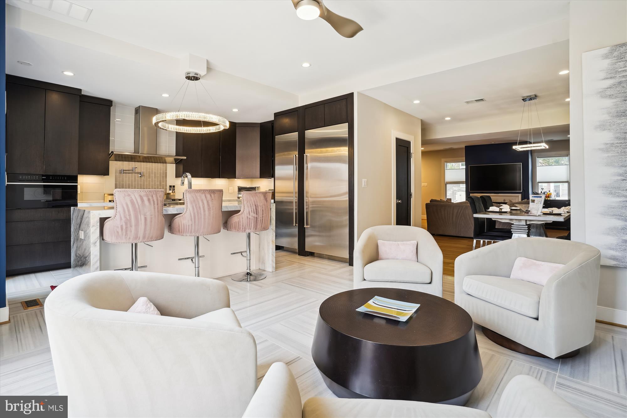 OLD TOWN ALEXANDRIA - Residential