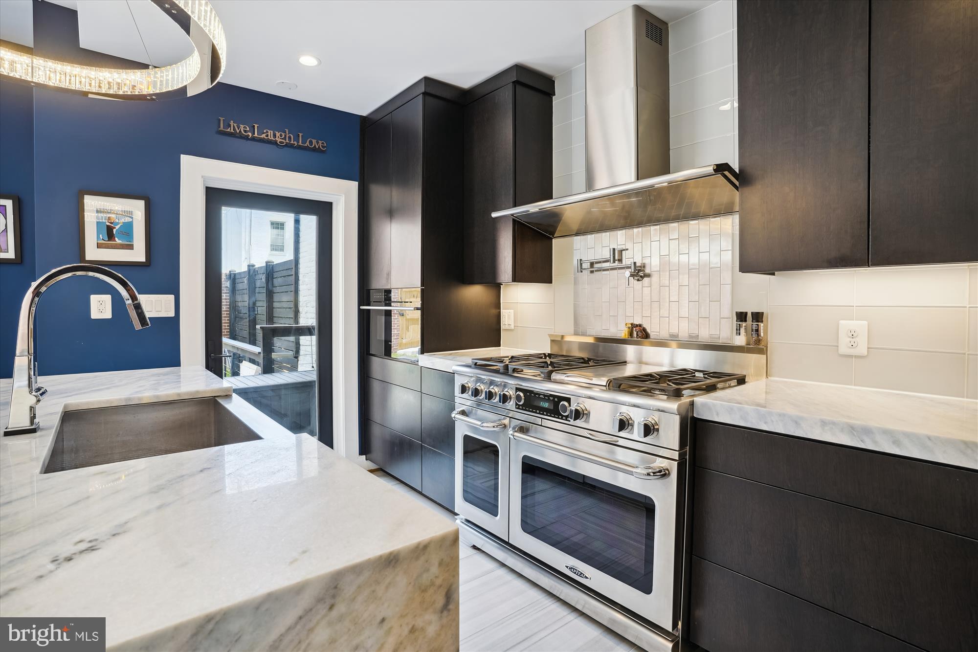 OLD TOWN ALEXANDRIA - Residential