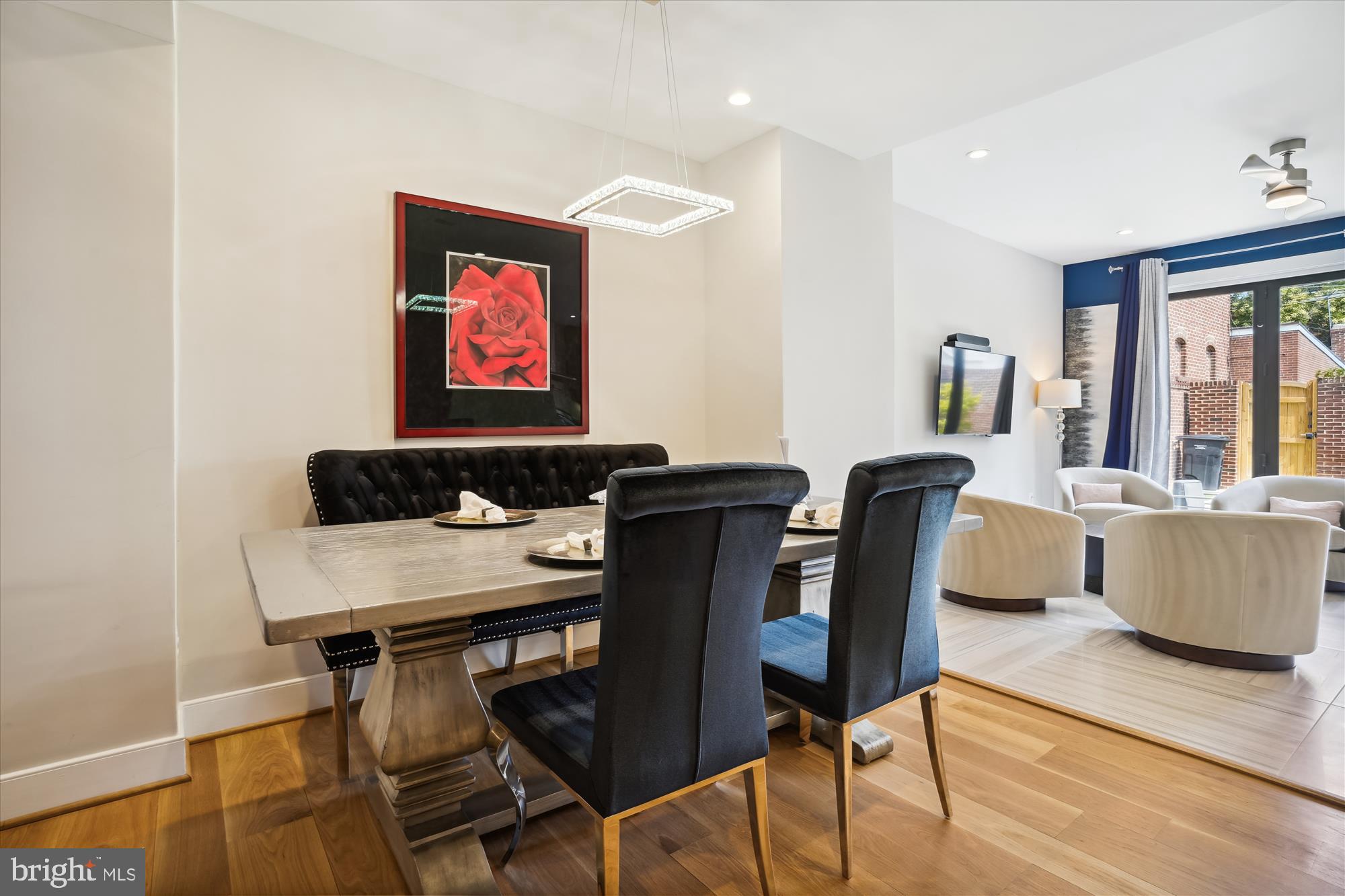 OLD TOWN ALEXANDRIA - Residential