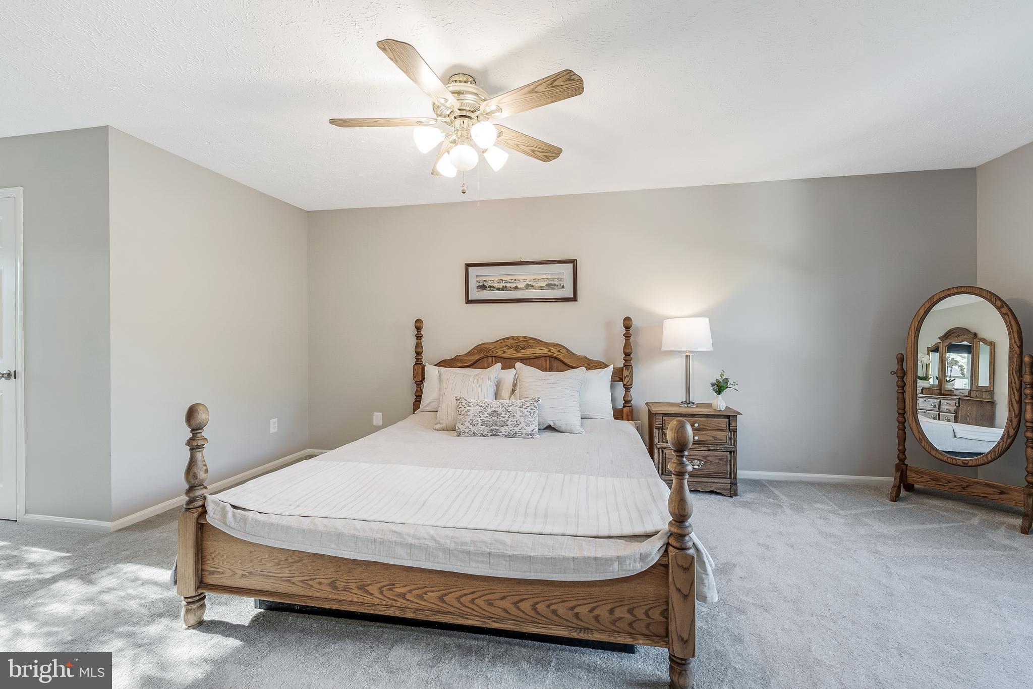 MONTCLAIR - Residential