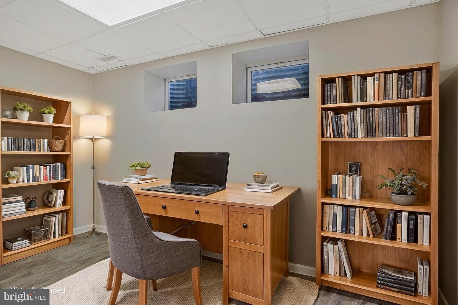 KING CHARLES COMMONS - Residential