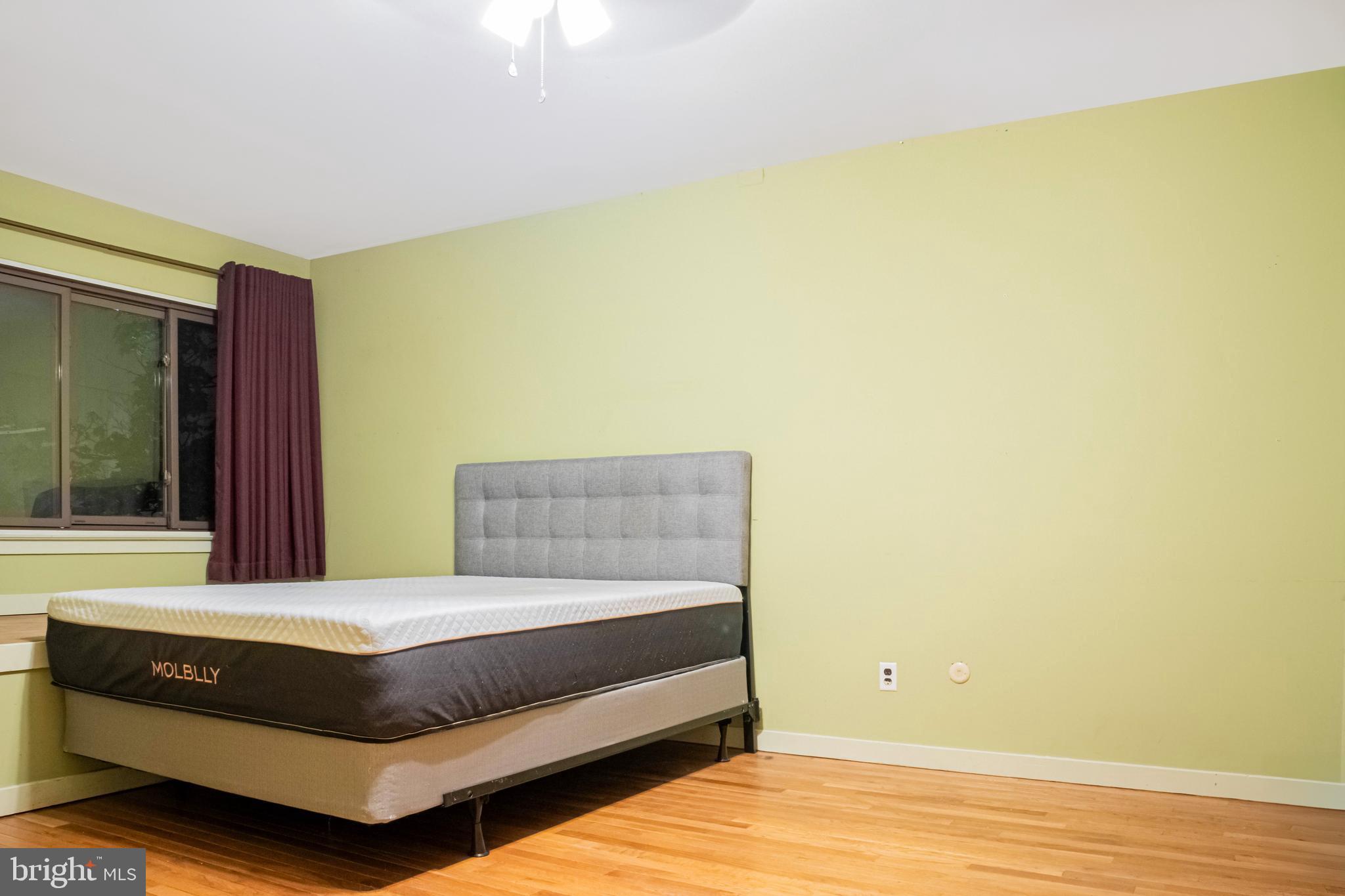 WASHINGTON SQ WEST - Residential Lease