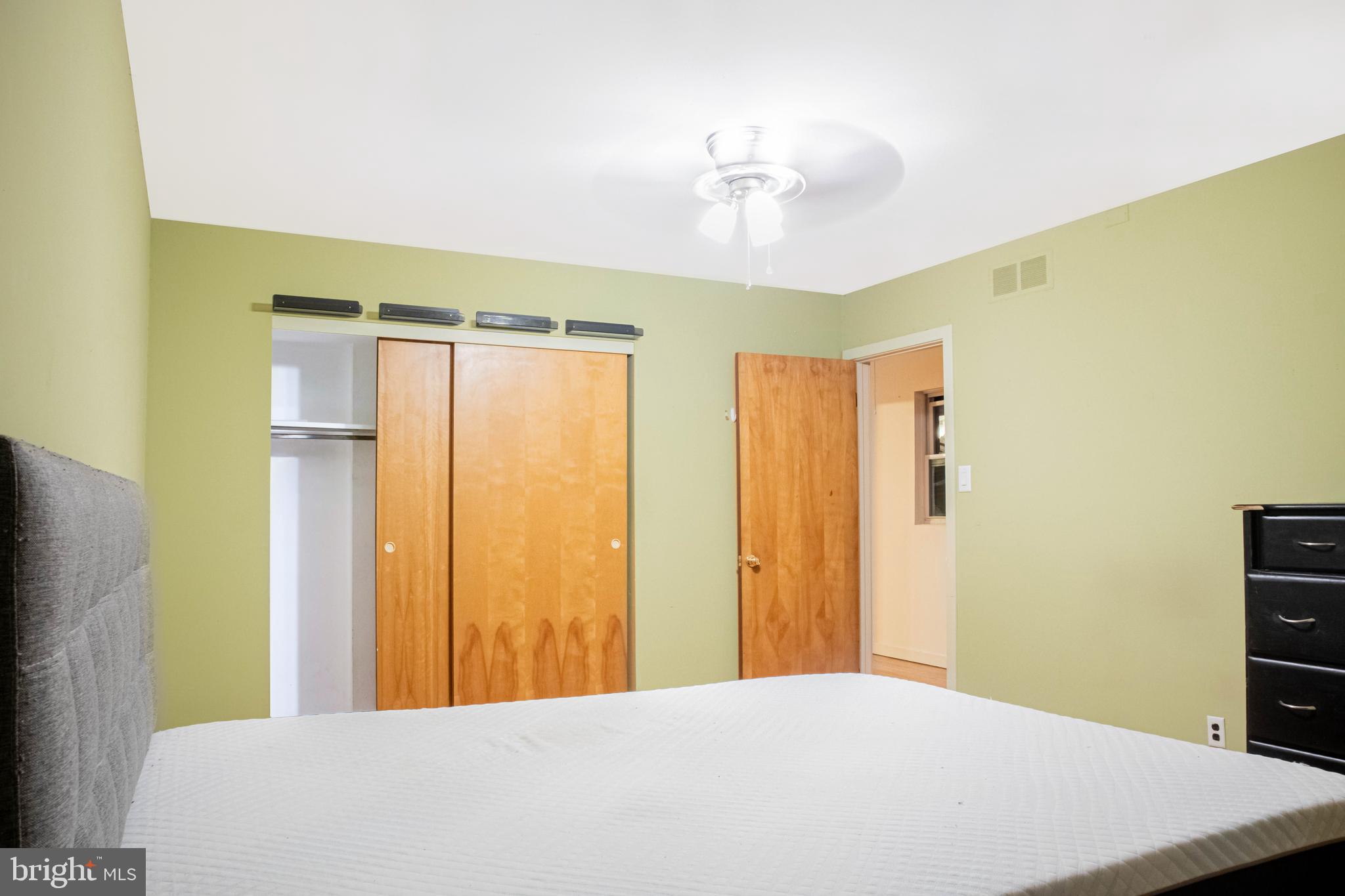 WASHINGTON SQ WEST - Residential Lease