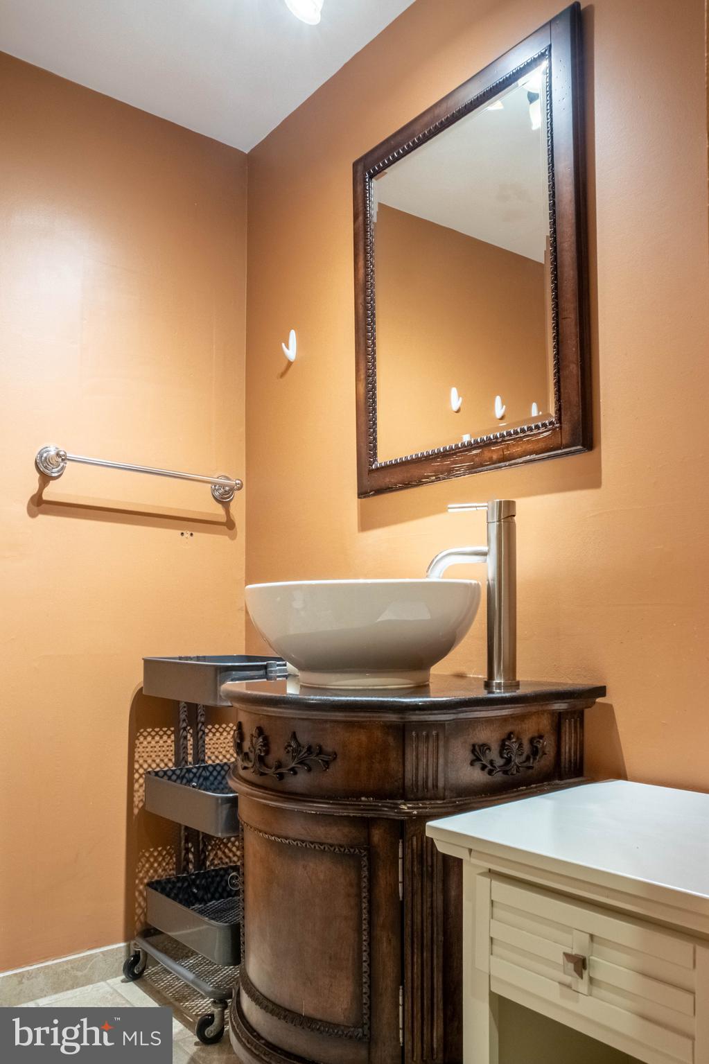 WASHINGTON SQ WEST - Residential Lease