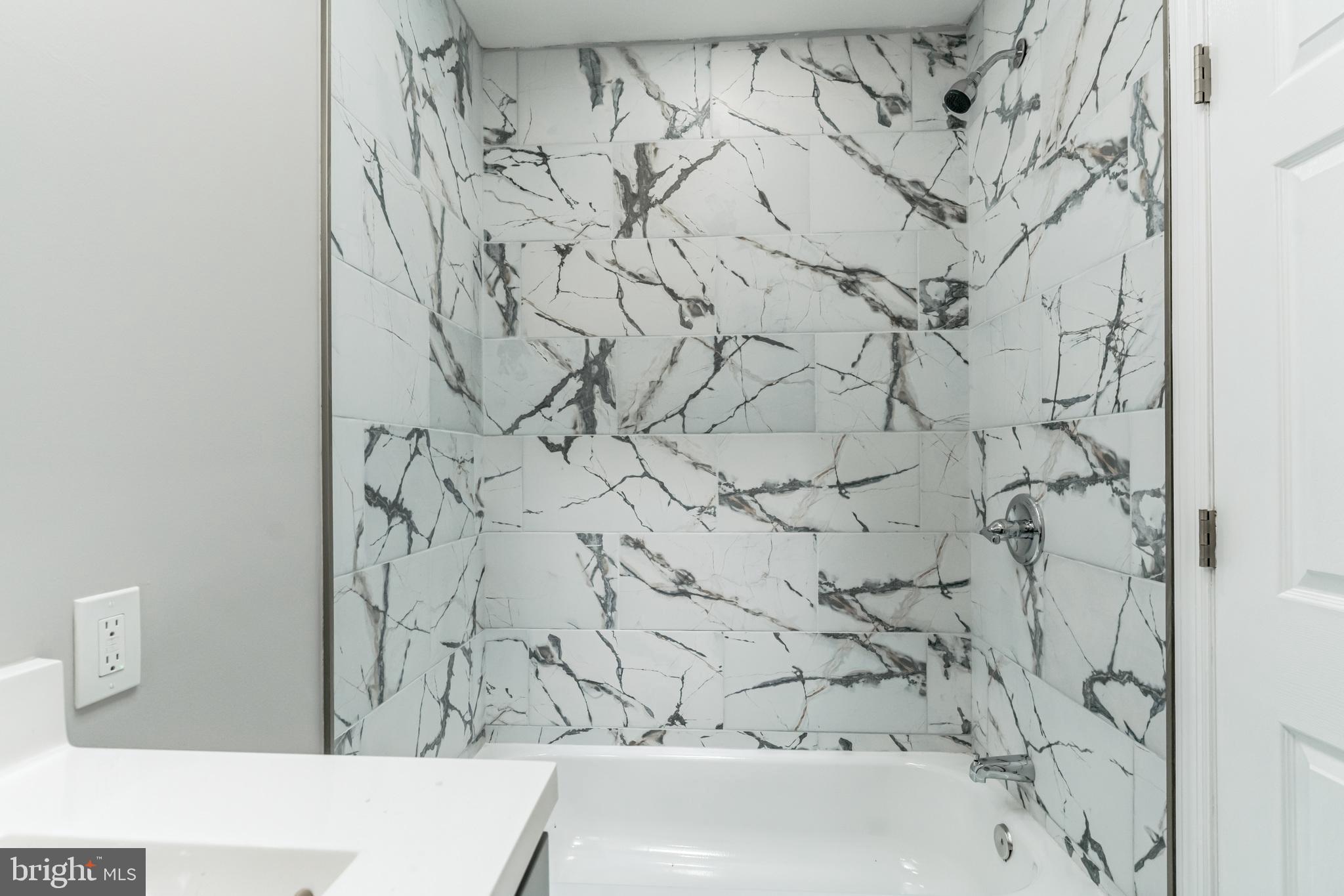 COBBS CREEK - Residential