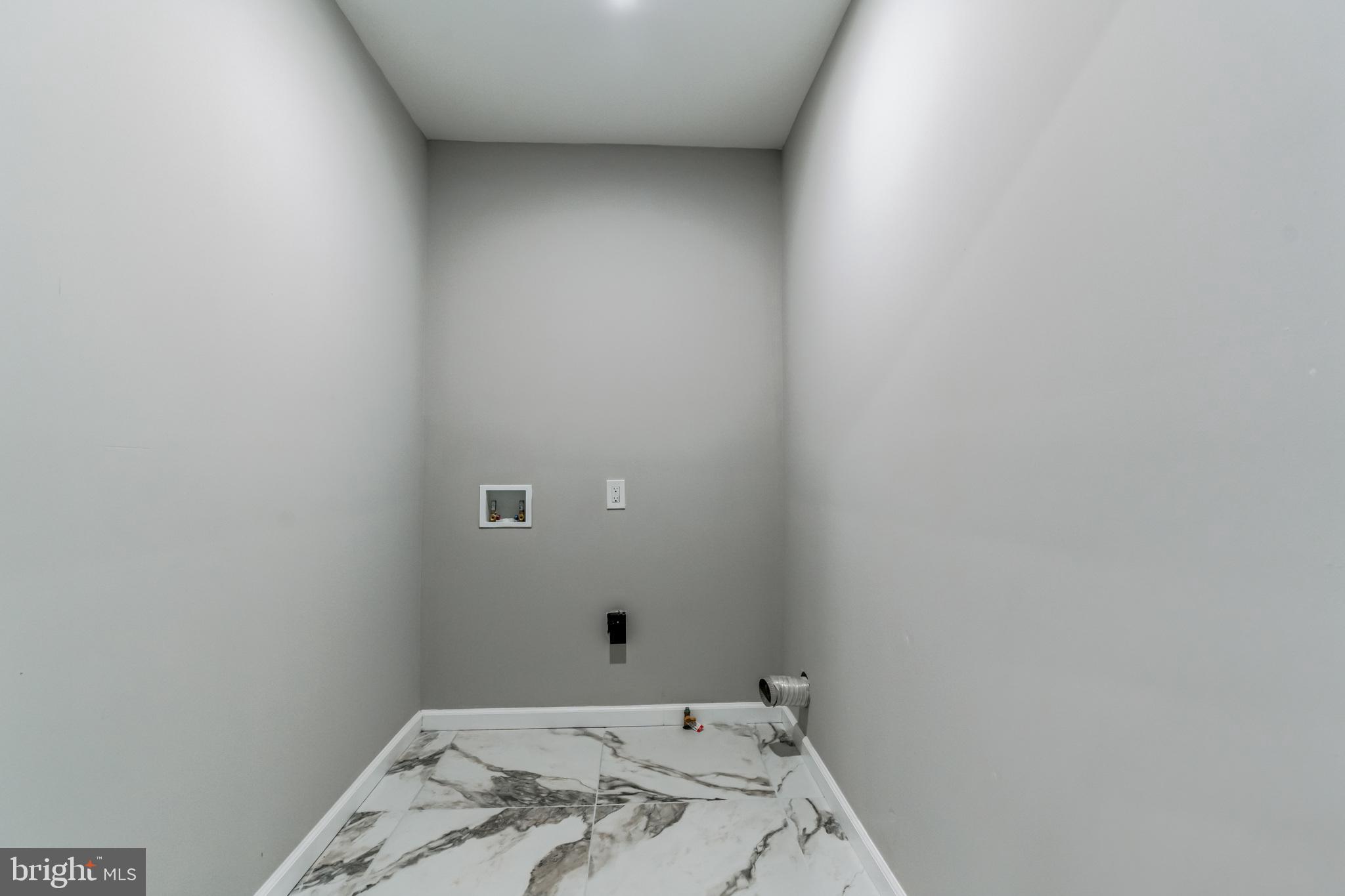 COBBS CREEK - Residential