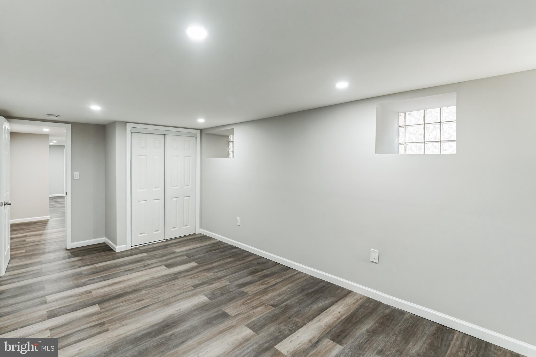 COBBS CREEK - Residential