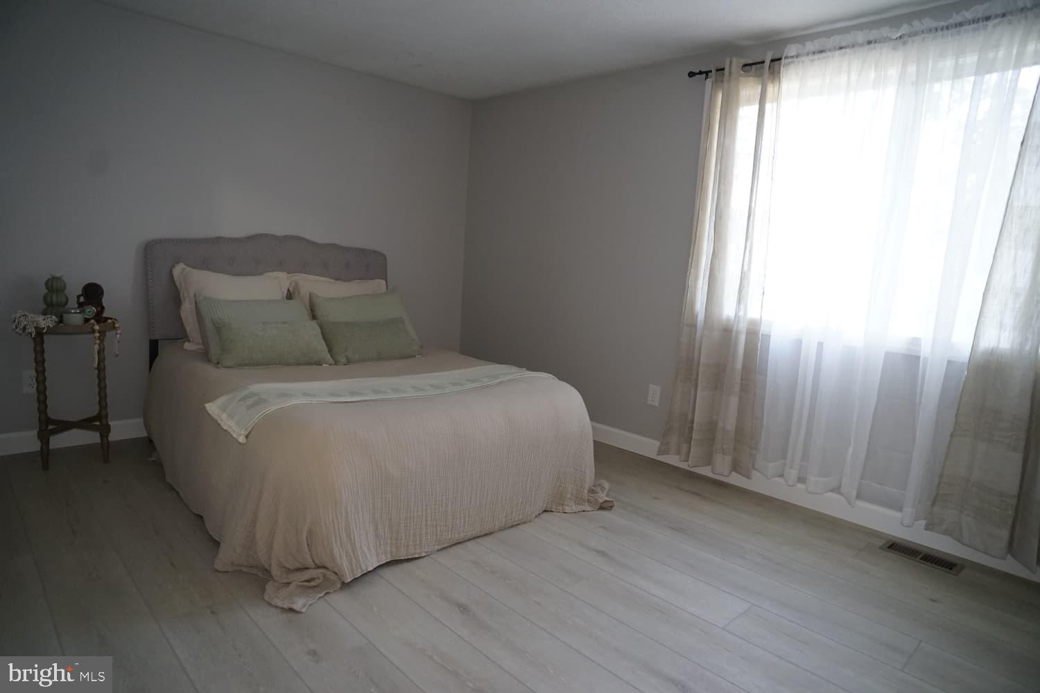 POTOMAC PARK - Residential