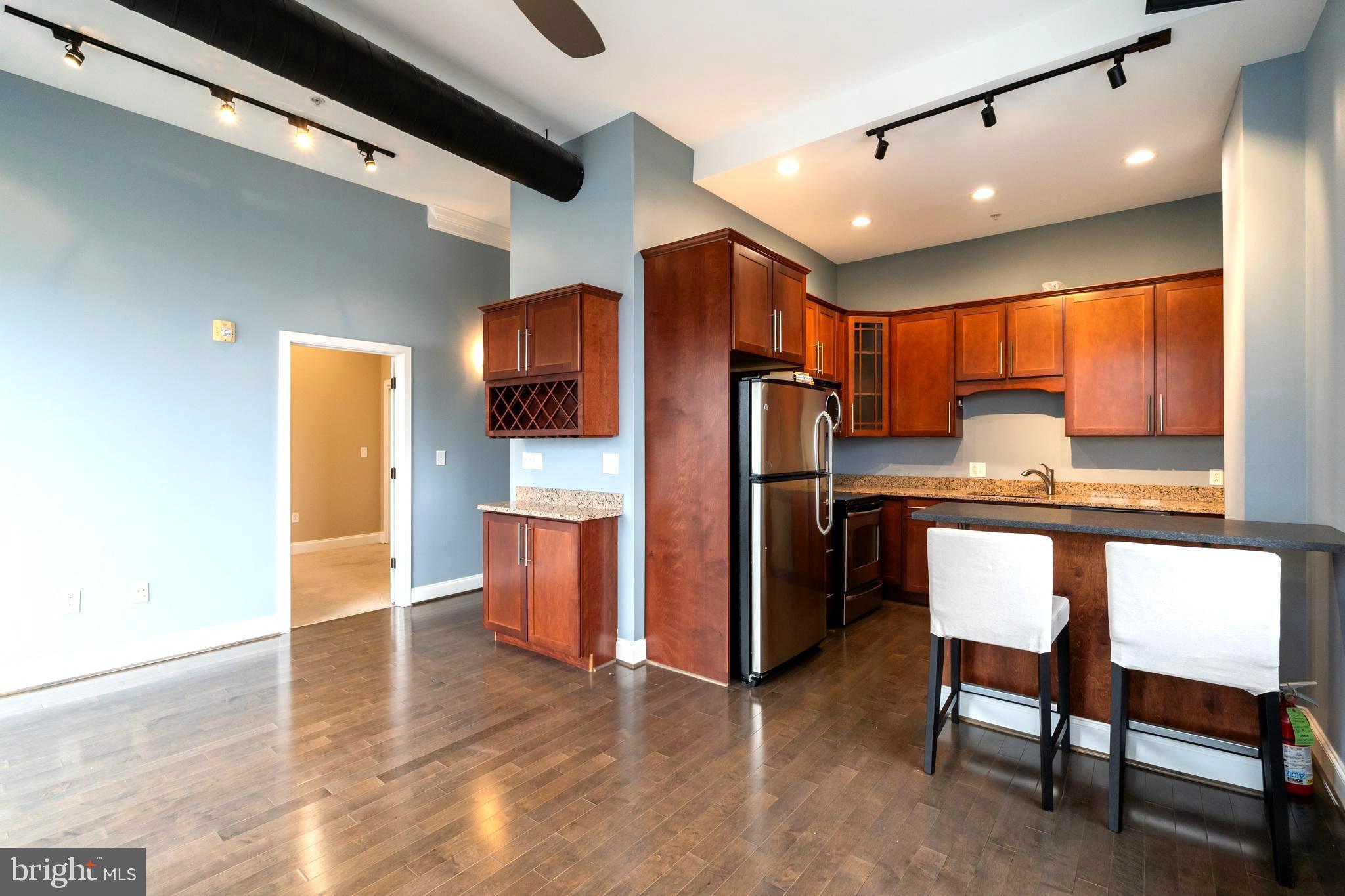 MANAYUNK - Residential Lease