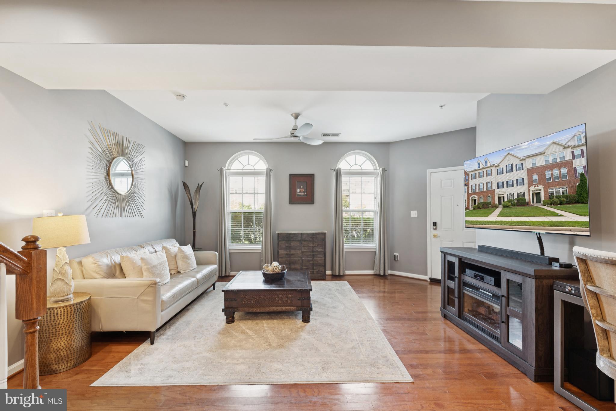 24682 HUTCHINSON FARM DRIVE