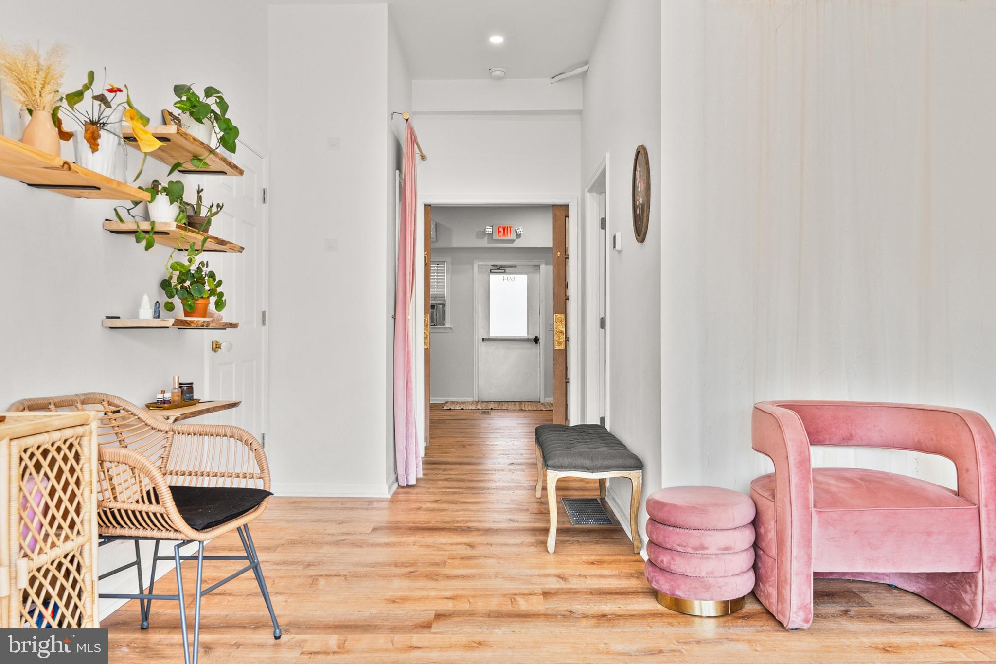 ARDMORE PARK - Commercial Sale