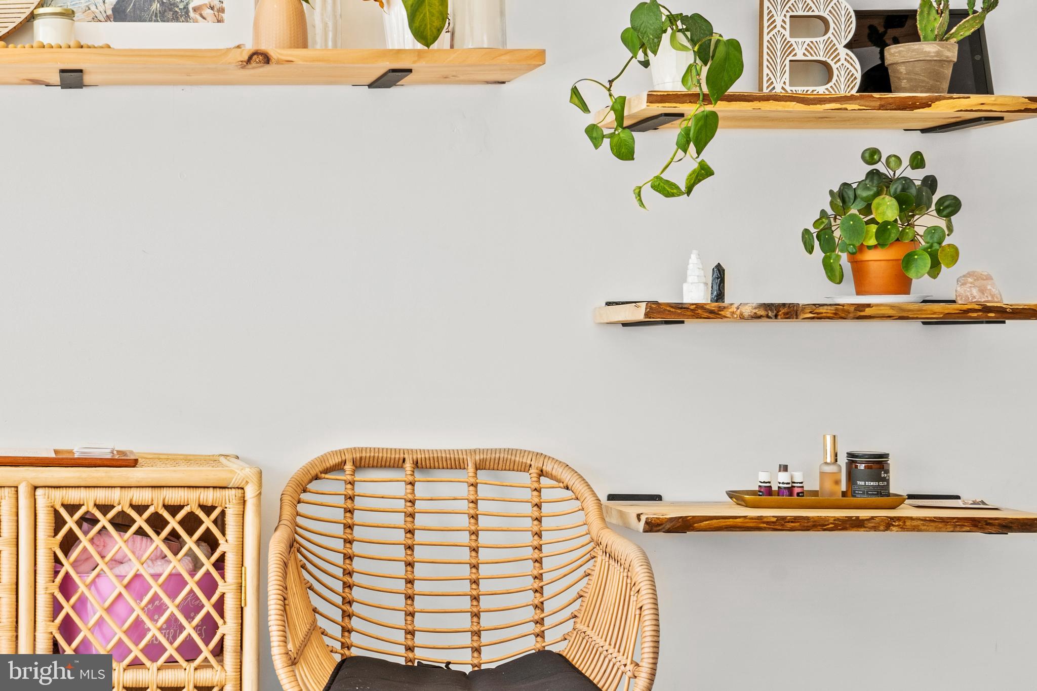 ARDMORE PARK - Commercial Sale