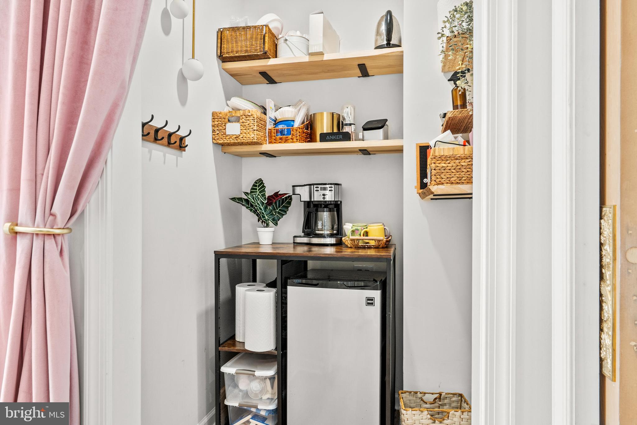 ARDMORE PARK - Commercial Sale