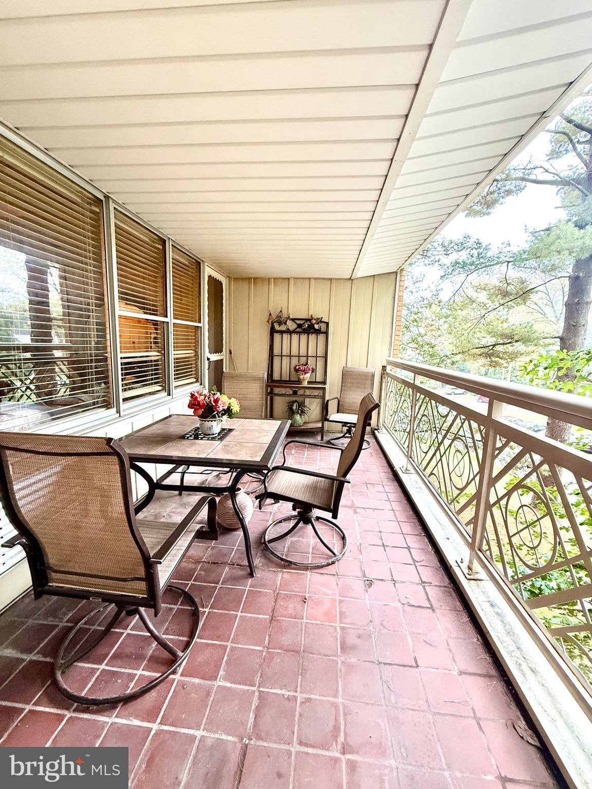 ELKINS PARK HOUSE - Residential