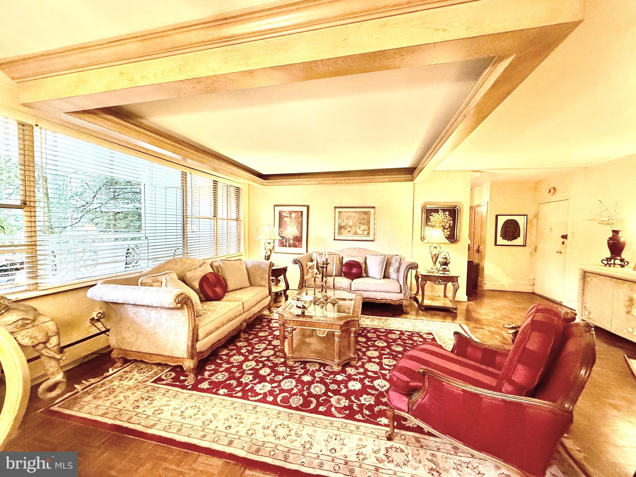 ELKINS PARK HOUSE - Residential