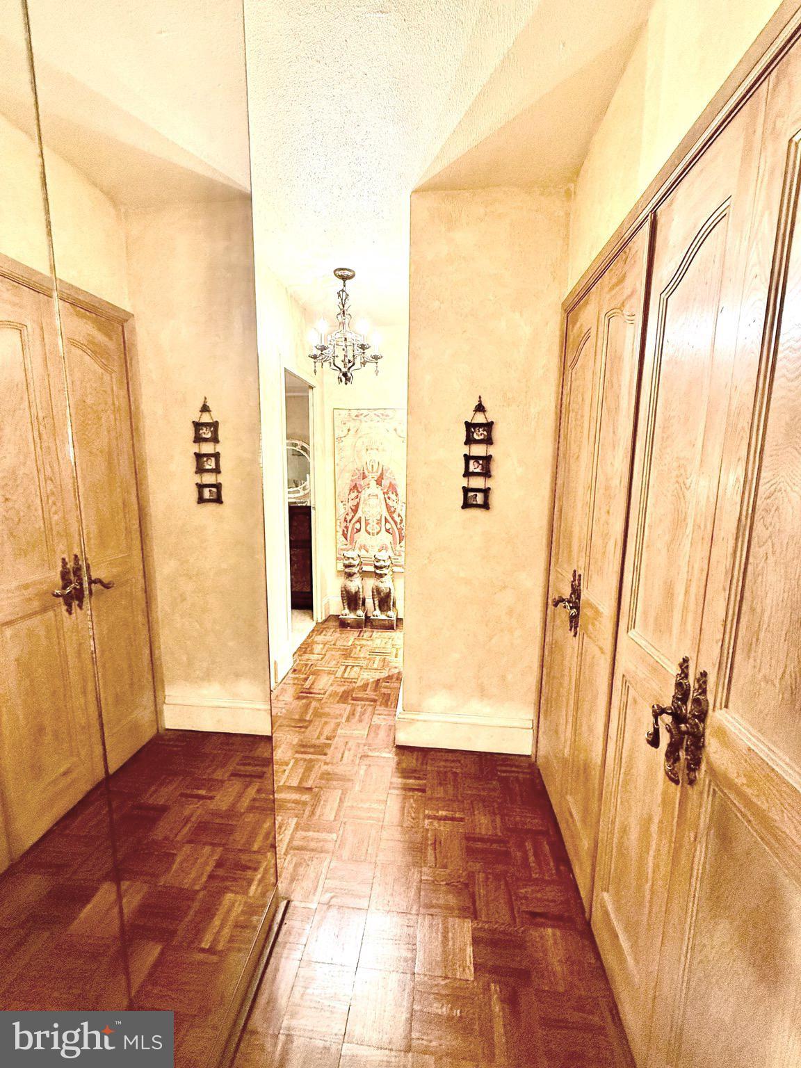 ELKINS PARK HOUSE - Residential