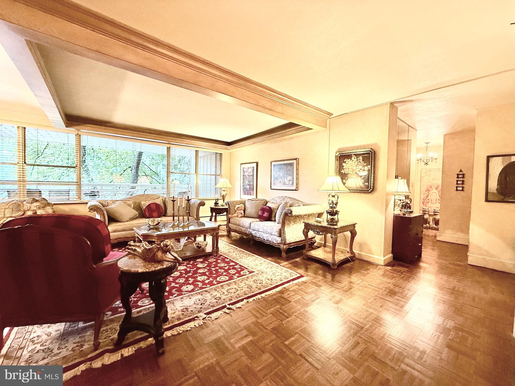 ELKINS PARK HOUSE - Residential