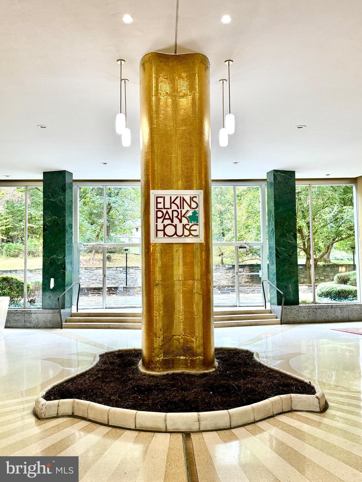 ELKINS PARK HOUSE - Residential