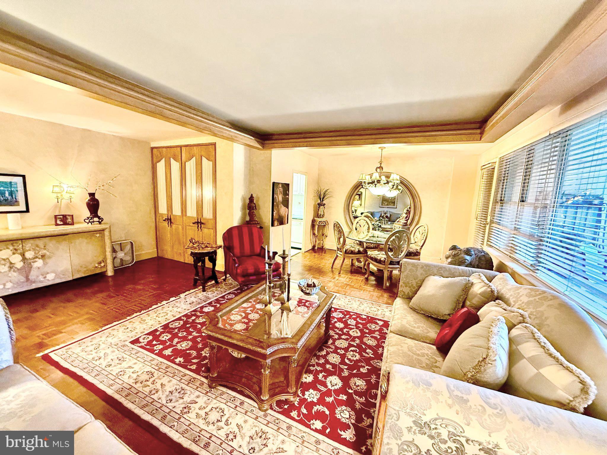 ELKINS PARK HOUSE - Residential