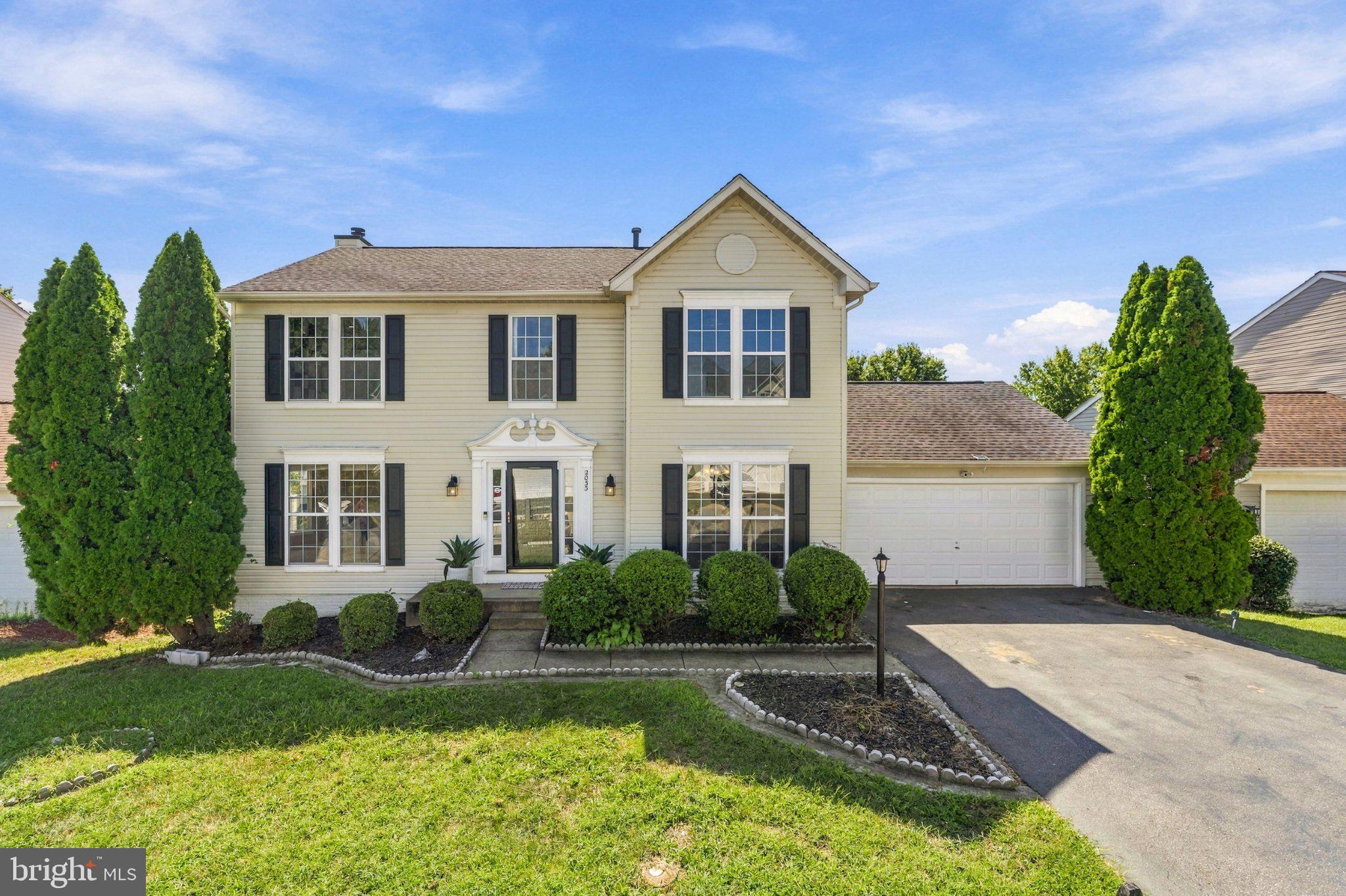 2033 GERMANDER WAY