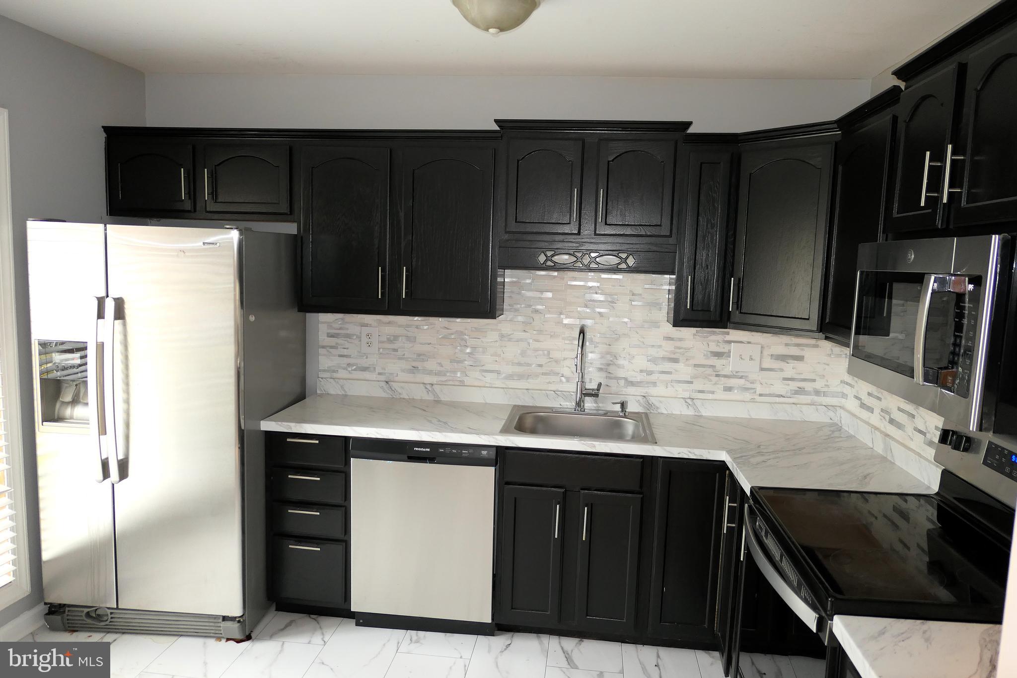 LAKE VILLAGE MANOR - Residential