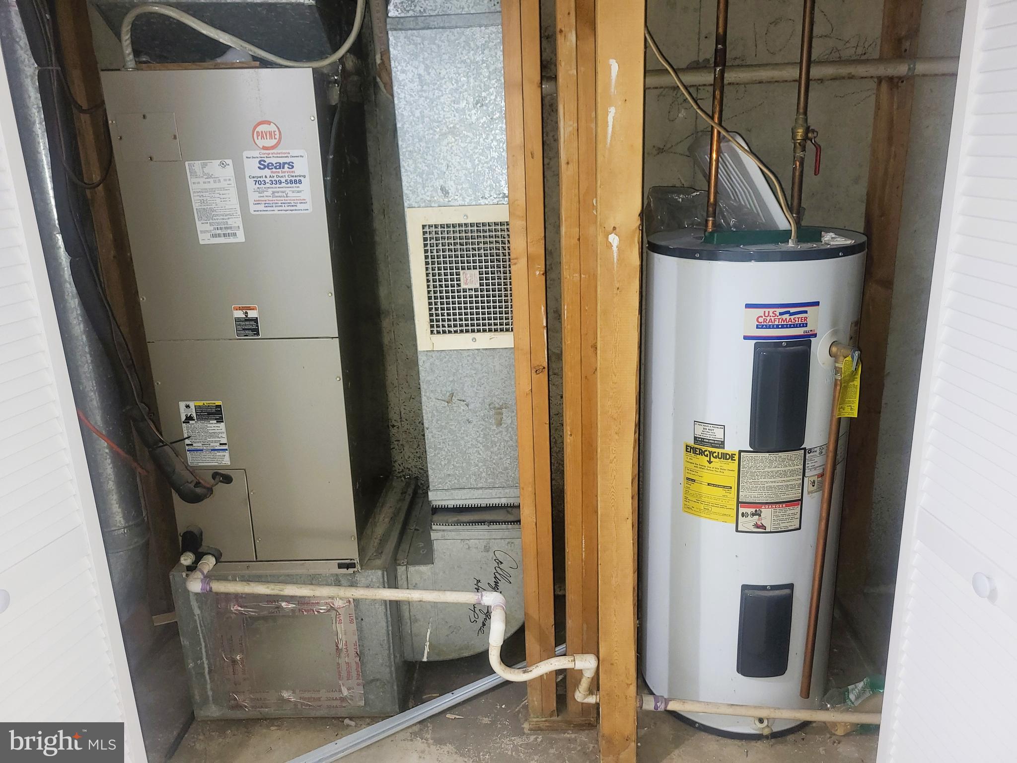 LAKE VILLAGE MANOR - Residential