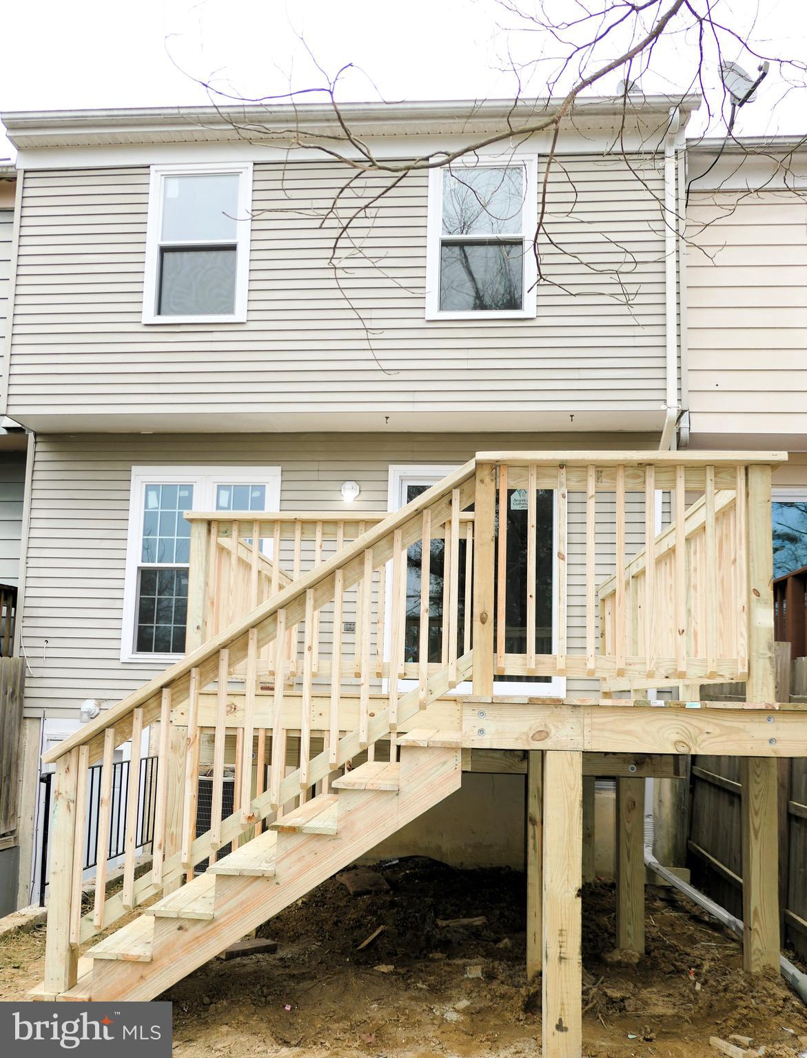 LAKE VILLAGE MANOR - Residential