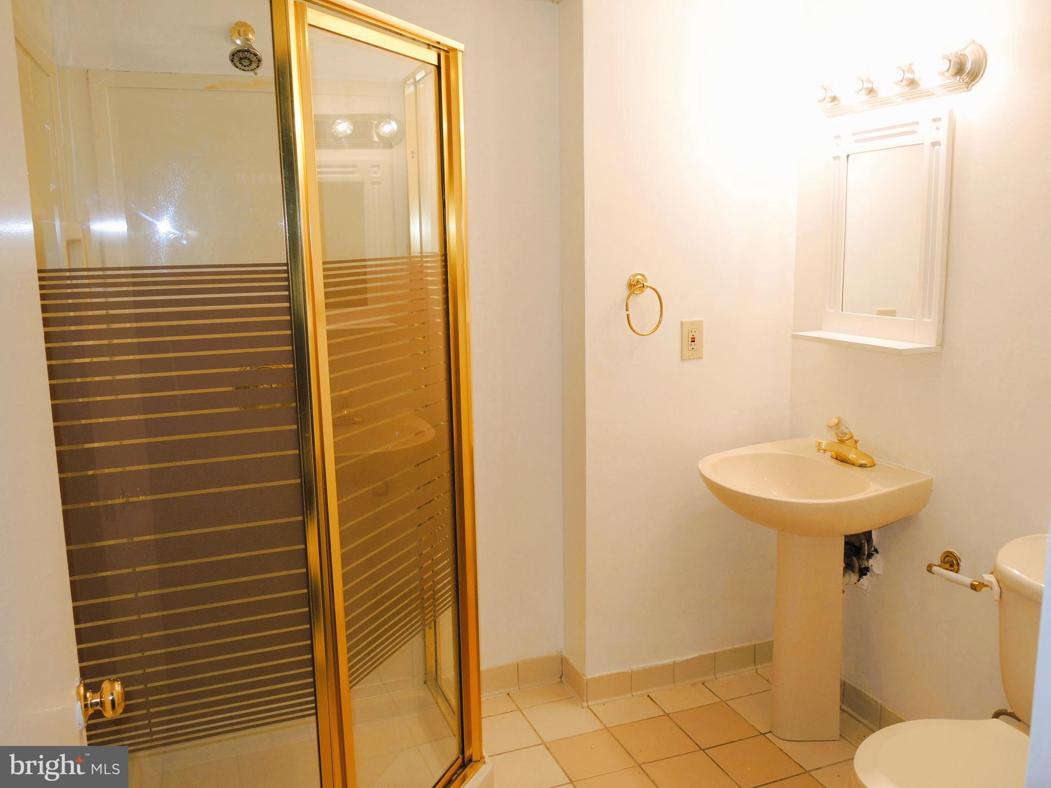 LAKE VILLAGE MANOR - Residential