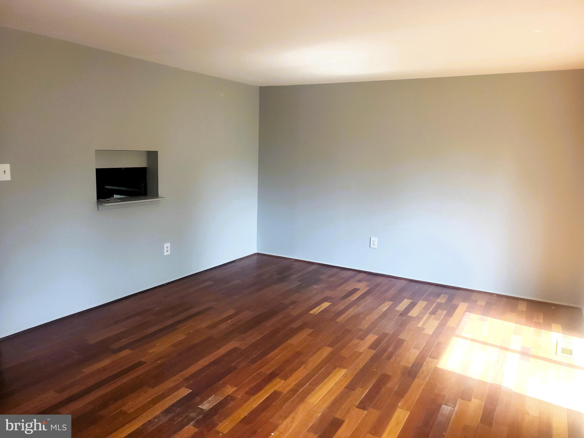 LAKE VILLAGE MANOR - Residential