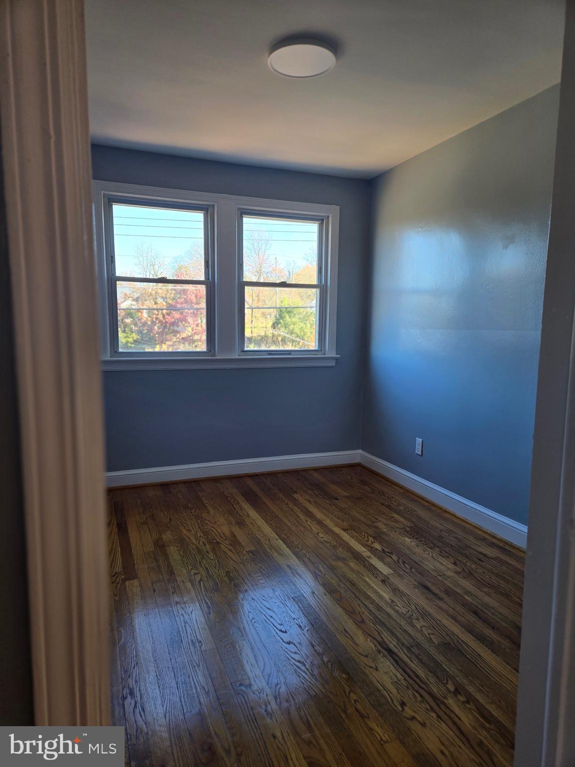 FOREST HEIGHTS - Residential Lease