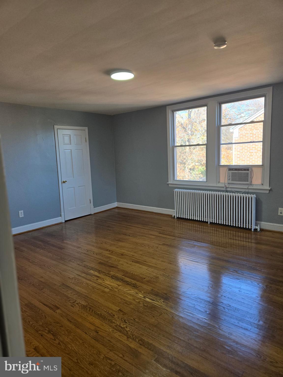 FOREST HEIGHTS - Residential Lease