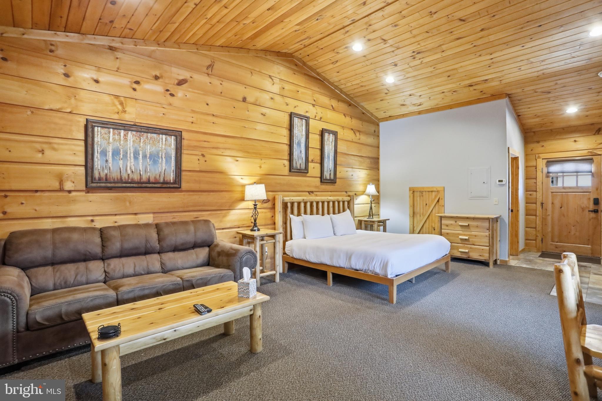 THE LODGES AT SUNSET VILLAGE - Residential