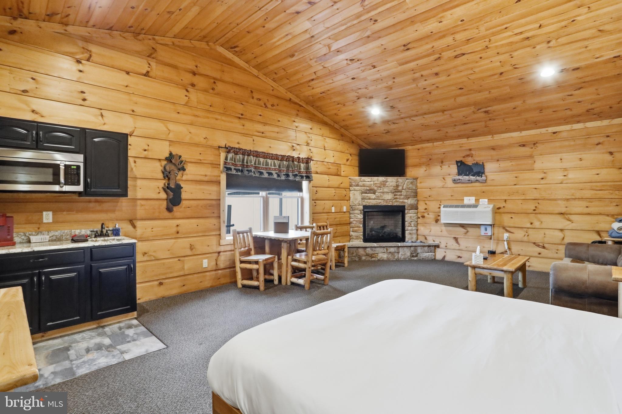 THE LODGES AT SUNSET VILLAGE - Residential