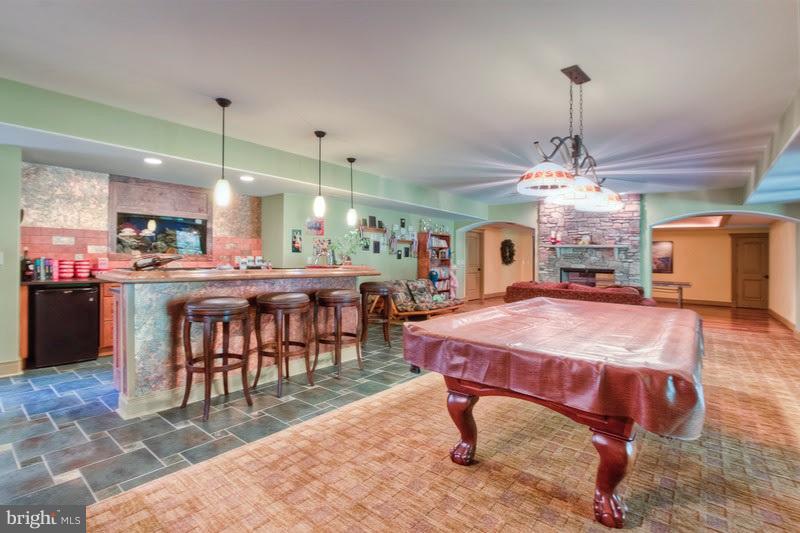 CENTURY OAK - Residential